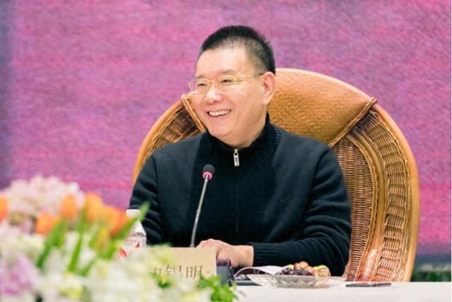 传浙江神秘期货大佬炒黄金狂赚百亿目前全力